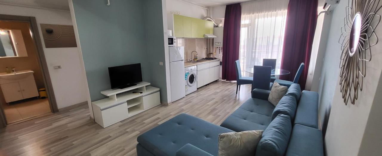 Luna Rossa Sumerland Apartament
